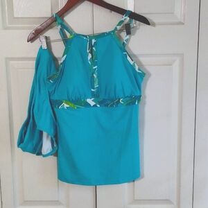 Lands End Halter 2 piece aqua blue bitaencal print swimsuit Size 10